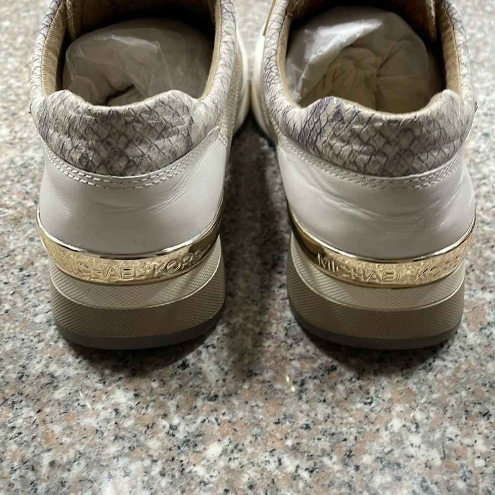 MICHEAL Michael Kors Allie Trainer Sneaker - Picture 4 of 10
